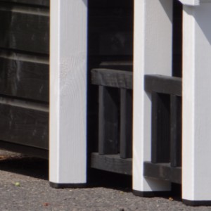 Hondenhok Snuf met veranda Zwart/Wit, geïsoleerd