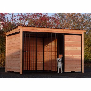 Hondenkennel FORZ zwart met Douglas houtkader 342x240 cm