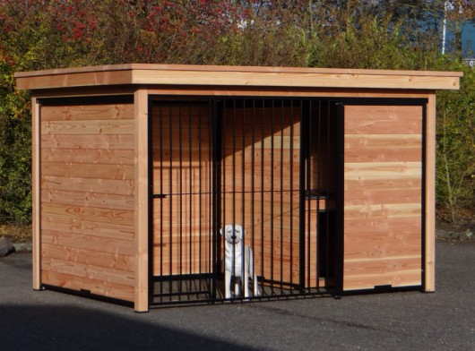 Hondenkennel FORZ zwart/Douglas met houtkader geïsoleerd nachthok en Luxe daksysteem 342x240 cm