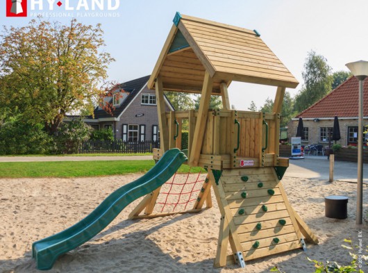 Hy-Land playground Q2