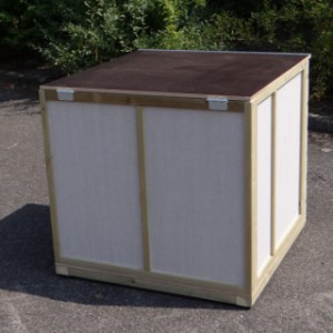 De wanden van nachthok Easy zijn voorzien van isolatie