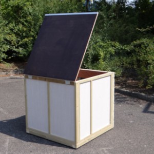 Het nachthok Easy heeft een scharnierend dak