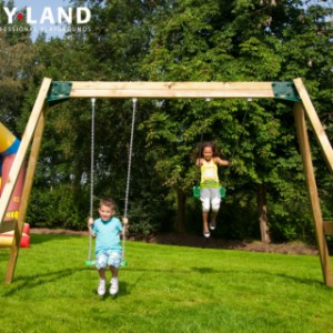 Houten schommel voor openbaar gebruik bij school en restaurant: Hy-Land Classic Swing Set