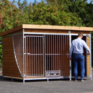 Zeer praktische hondenkennel