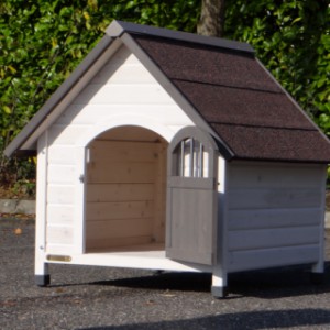 Hondenhok Private 3, de deur wijd open voor kleinere honden