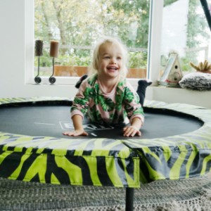 Trampoline EXIT Tiggy junior groen/zwart - met beugel - Ø140cm