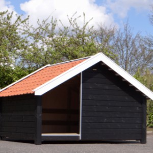 Groot schuilhok voor schapen, geiten, varkens,  etc.