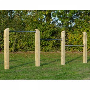 Triple duikelrek Skill RVS duikelstangen 90cm 4 geïmpregneerd houten palen 200cm