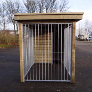 Hondenkennel FIX met houtkader en luxe dak