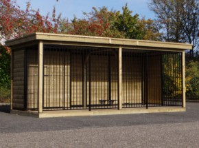 Hondenkennel FERM zwart met houtkader, houten vloer, geïsoleerd nachthok en Luxe daksysteem 566x240x234cm