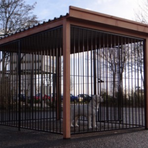 Achterkant hondenkennel Flinq 3x2 zwart