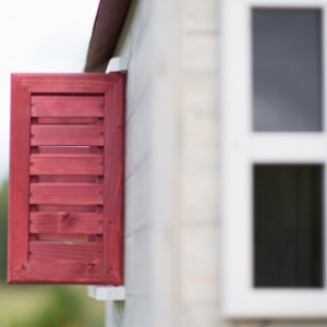 Houten speelhuisje My Lodge biedt diverse speelmogelijkheden