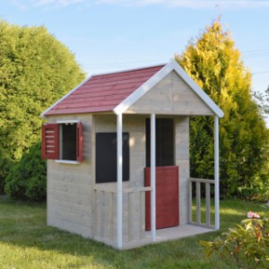 Speelhuisje Summer Adventure House is afgewrkt met leuke rood-witte accenten