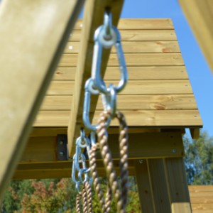 Houten speeltoren Junior Activity Tower met schommel