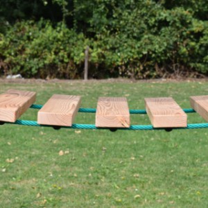 Speeltoestel Yard - Brug met touwen en houten stap-blokken