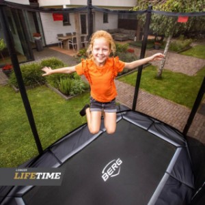 Trampoline BERG Ultim Favorit Zwart - met veiligheidsnet Comfort 280x190cm