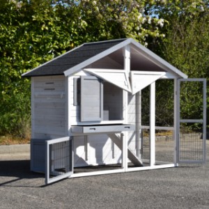 SHOWMODEL - konijnenhok Holiday Medium 182x88x151cm