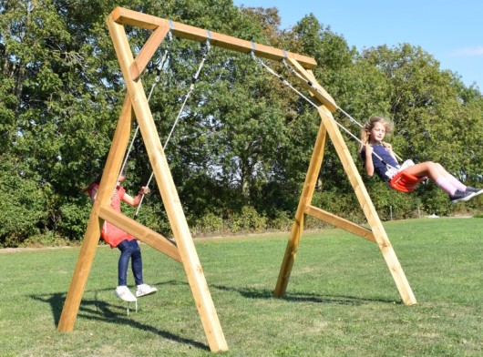 Houten schommel Sky Hoog van geïmpregneerd hout, geschikt voor buiten