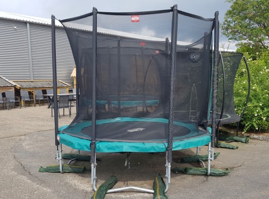 De stad Proportioneel vastleggen Showmodel Trampoline BERG Favorit 270 | net comfort | Groen