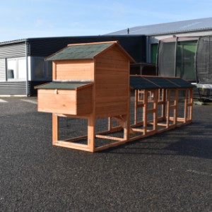 Een kijkje aan de achterkant van konijnenhok Prestige Medium