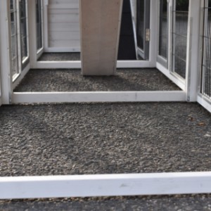 Een kijkje in de ren van kippenhok Double Prestige Medium