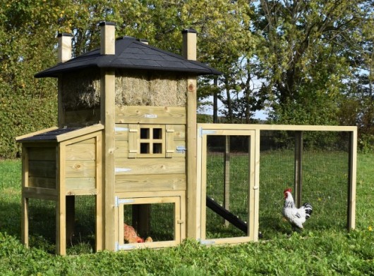 Kippenhok hooiberg Rosa met legnest en aanbouwren 300x114x180cm