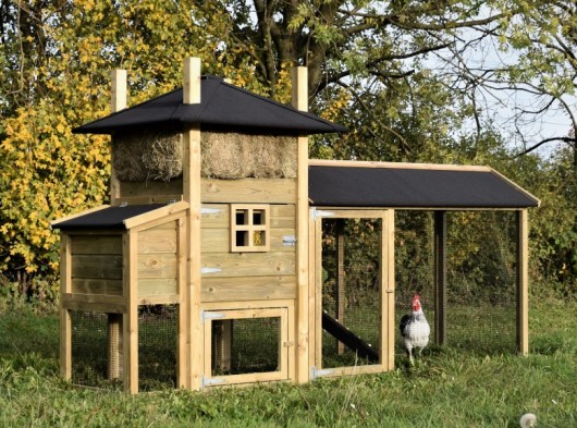 Kippenhok hooiberg Rosalynn met legnest en overdekte ren 305x114x180cm