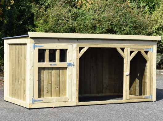 Stevig kippenhok van geimpregneerd hout