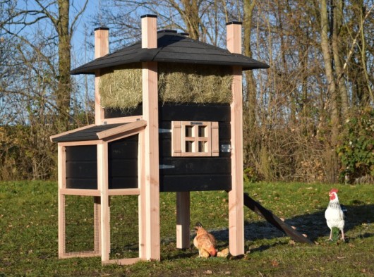 Kippenhok hooiberg Rosa met legnest 139x114x180cm