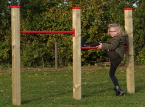 Dubbel duikelrek Rood - met 3 palen 200cm