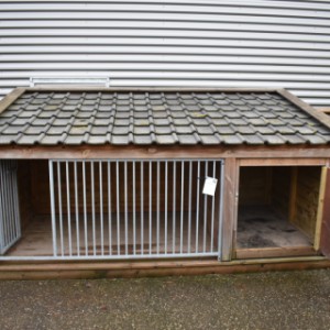 SHOWMODEL hondenkennel Rex 1 met nachthok en vloer