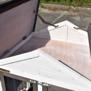 Konijnenhok Prestige Small heeft een handige bergzolder