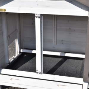 Kippenhok Prestige Small white met ren en legnest - nachthok met zitstokken