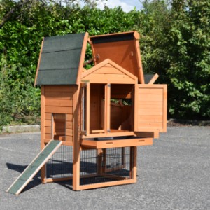 Het kippenhok Prestige Small heeft vele openingen