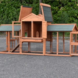 Konijnenhok Prestige Small Dubbel - voorzien van veel ruime deuren