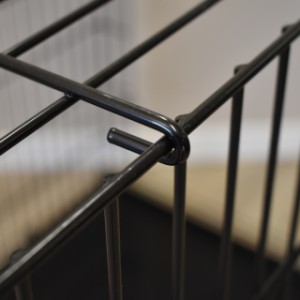 Hondenbench 3XL | een blik op de dakconstructie