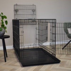 De bench Strong XXL heeft 3 deuren