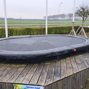 SHOWMODEL - trampoline BERG Inground Grand Favorit 520x340 Zwart Ovaal