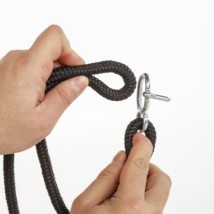 Het verlengtouw heeft gegalvaniseerde stelachten en ophangringen