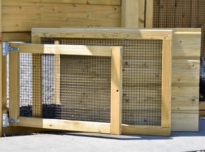 3 panelen, 1 deur, 1 gaas, 1 hout