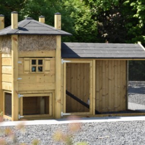 Konijnenhok hooiberg Rosa met aanbouwren
