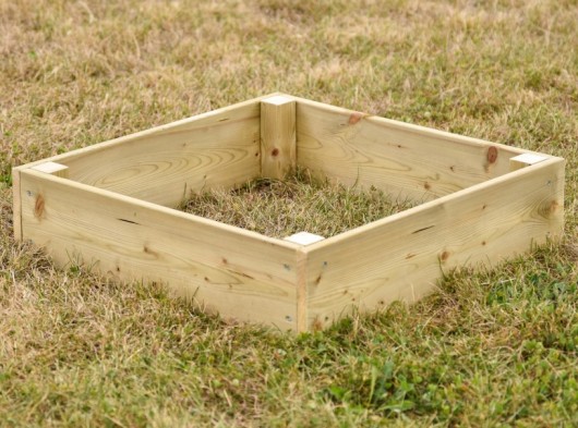 Kippen zandbak 60x60x14cm
