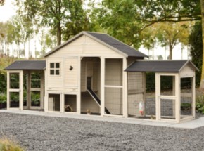 Konijnenhok Holiday Large met dubbele ren 489x100x195cm
