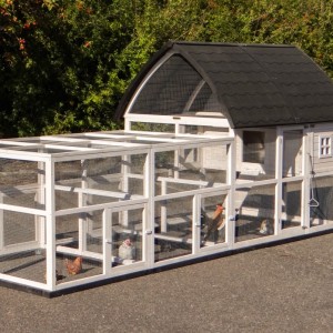 Konijnenhok Kathedraal XL met aanbouwrennen en funderingsets 397x174x181cm