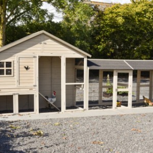Het kippenhok Holiday Large is een aanwinst voor uw achtertuin