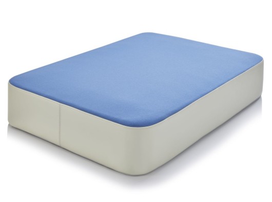 Speelkussen M blauw/crème met afgeronde hoeken 107x70x17cm