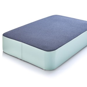 Speelkussen M donkerblauw/mint met afgeronde hoeken 107x70x17cm