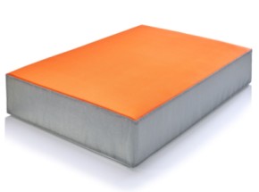 Speelkussen M feloranje outdoor 107x70x17cm