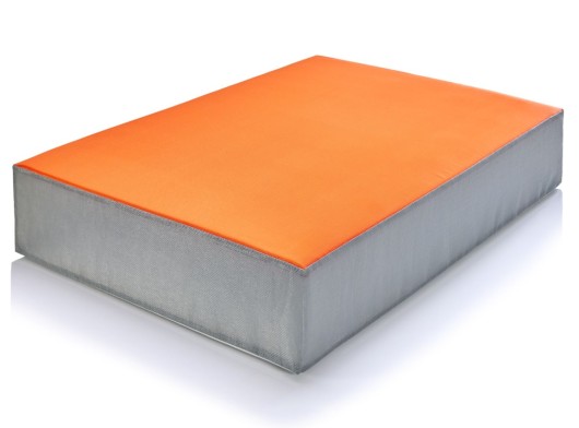 Speelkussen M feloranje outdoor 107x70x17cm