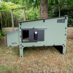 Smart Auto Door voor kunststof kippenhok Aspen